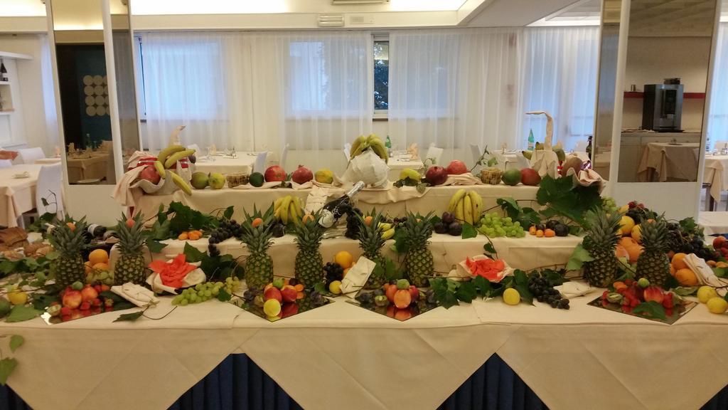 ליגננו סביאדורו Hotel Bristol מראה חיצוני תמונה