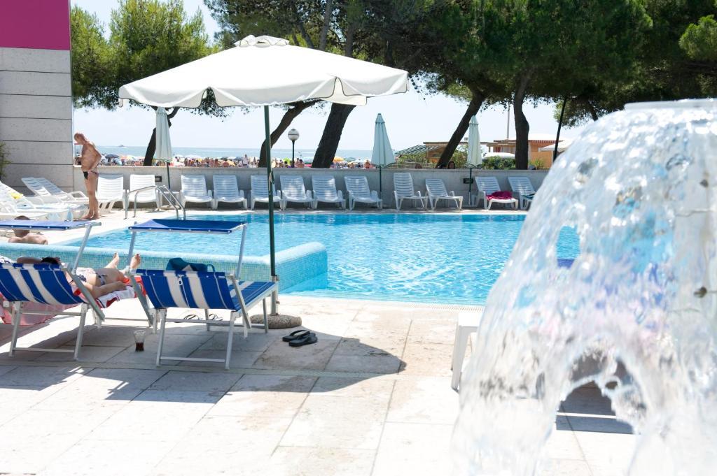ליגננו סביאדורו Hotel Bristol מראה חיצוני תמונה