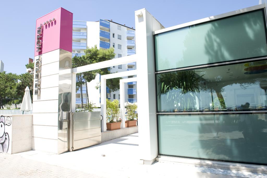 ליגננו סביאדורו Hotel Bristol מראה חיצוני תמונה